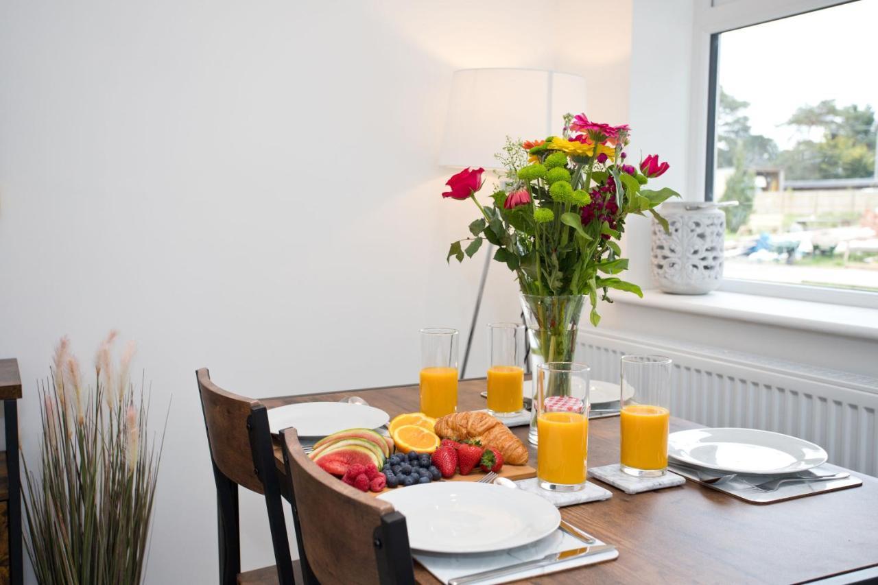The Bearded Goat Den - A Rural Retreat At This Modern Holiday Cottage Saint Leonards Eksteriør billede